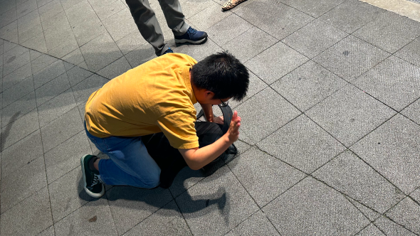 懇親会後の一コマ